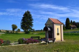 KAPELA SRCA JEZUSOVEGA NA GORNJIH SLAVEČIH